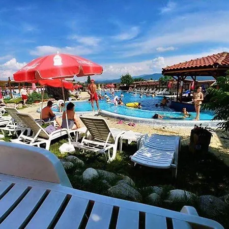 Velisto Guest house *